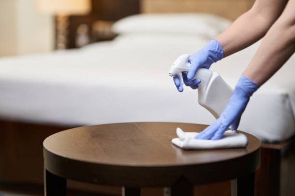istockphoto-1283239461-612×612 Spraying